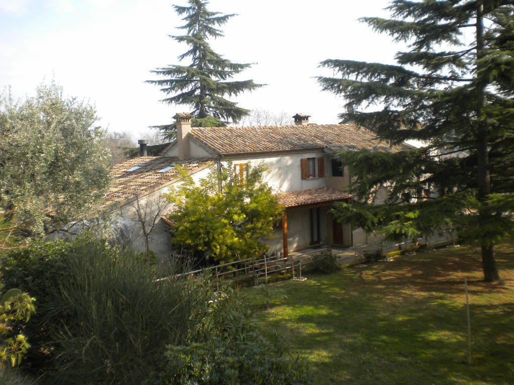 Offagna Agriturismo Le Vergare מראה חיצוני תמונה